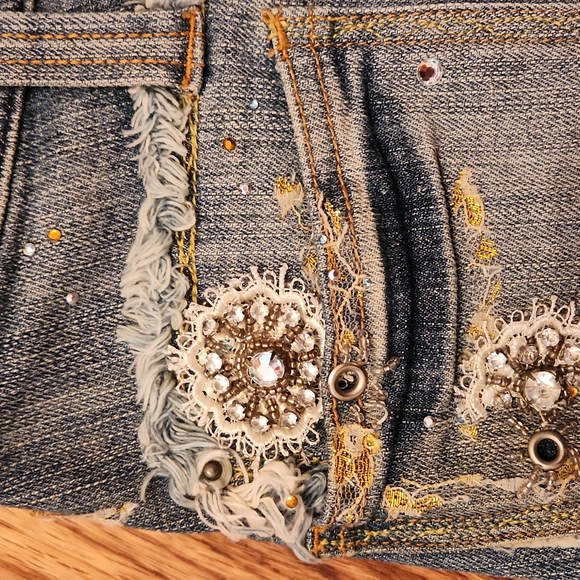 Skirt - Picture 4 of 4